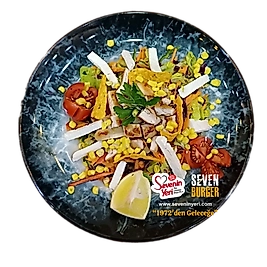 Tavuk Salatası