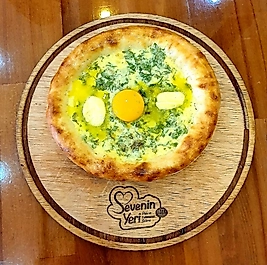 Çırpma Peynirli Yuvarlak Pide